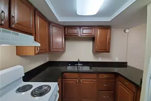 4115 32nd St N, Saint Petersburg, FL 33714 - Photo 18