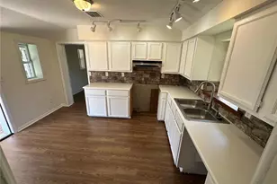 36506 Althea Ln, Zephyrhills, FL 33541 - Photo 24