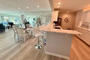 100 Bluff View Dr, Belleair Bluffs, FL 33770 - Photo 6