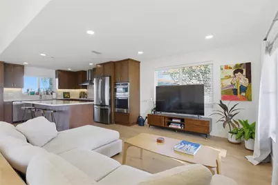 377 22nd Avenue SE, Saint Petersburg, FL 33705 - Photo 10