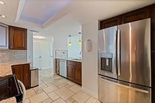 6265 Sun Blvd, Saint Petersburg, FL 33715 - Photo 6