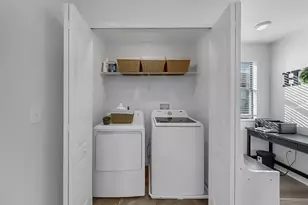 10136 Newminster Loop, Ruskin, FL 33573 - Photo 8