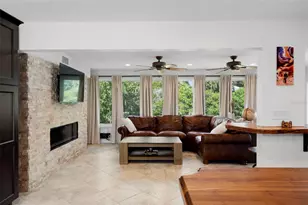 1309 Eastfield Dr, Clearwater, FL 33764 - Photo 18
