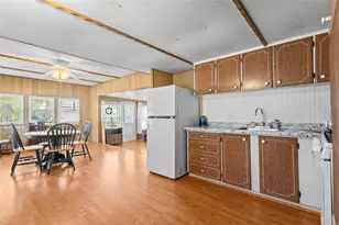 38755 New Jersey Ave, Zephyrhills, FL 33542 - Photo 10