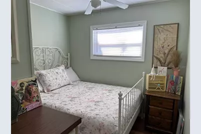 663 Mount Key Avenue NE #622, Saint Petersburg, FL 33702 - Photo 10