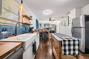 8006 N Klondyke St, Tampa, FL 33604 - Photo 10