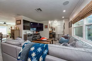 8812 Honeycomb Dr, Port Richey, FL 34668 - Photo 6