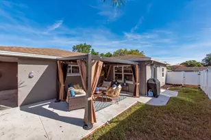 8812 Honeycomb Dr, Port Richey, FL 34668 - Photo 30