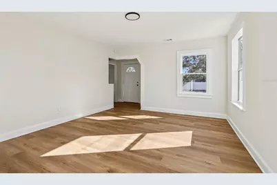 305 28th Street S, Saint Petersburg, FL 33712 - Photo 10