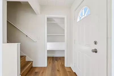 305 28th Street S, Saint Petersburg, FL 33712 - Photo 6