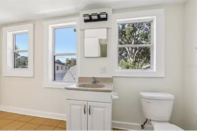 305 28th Street S, Saint Petersburg, FL 33712 - Photo 34