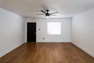 5248 King St, Zephyrhills, FL 33542 - Photo 8