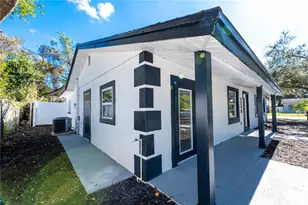 5248 King St, Zephyrhills, FL 33542 - Photo 6