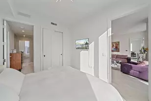 301 Quay Commons, Sarasota, FL 34236 - Photo 34
