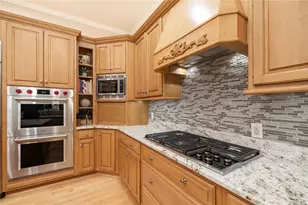 1151 Tinley Ct, Palm Harbor, FL 34683 - Photo 12