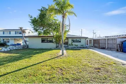 6860 Park Street S, South Pasadena, FL 33707 - Photo 12