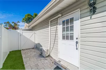 8204 Kirkwood Drive, Tampa, FL 33634 - Photo 32