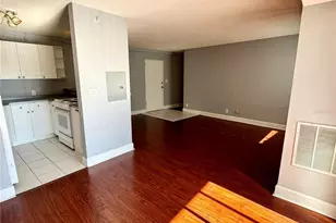 3315 58th Ave S, Saint Petersburg, FL 33712 - Photo 4