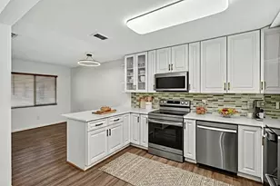 7060 Lafayette N, Pinellas Park, FL 33781 - Photo 4