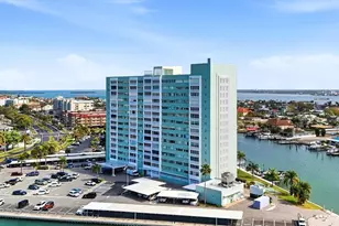 31 Island Way, Clearwater Beach, FL 33767 - Photo 1