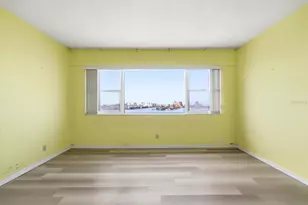 31 Island Way, Clearwater Beach, FL 33767 - Photo 22