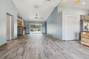 12030 Colonial Estates Ln, Riverview, FL 33579 - Photo 18