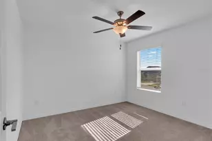 12408 Crystal Jade Wy, Parrish, FL 34219 - Photo 6