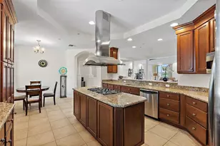 43 Bayview Ct S, Saint Petersburg, FL 33711 - Photo 6