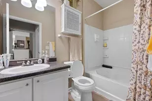 4802 51st Street W, Bradenton, FL 34210 - Photo 10