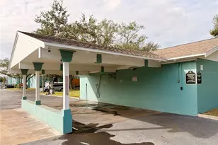 284 115th Ave N, Saint Petersburg, FL 33716 - Photo 14