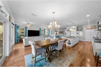 12112 Lagoon Lane, Treasure Island, FL 33706 - Photo 18