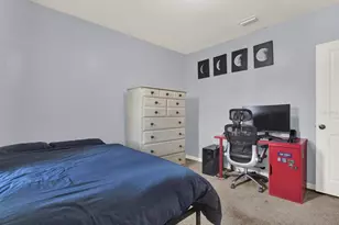 32620 Abby Lax Ln, Wesley Chapel, FL 33543 - Photo 30