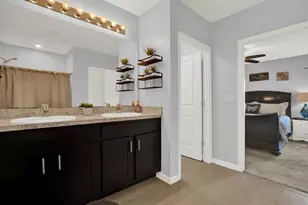 32620 Abby Lax Ln, Wesley Chapel, FL 33543 - Photo 28