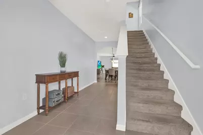 32620 Abby Lax Lane, Wesley Chapel, FL 33543 - Photo 4