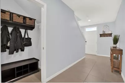 32620 Abby Lax Lane, Wesley Chapel, FL 33543 - Photo 6