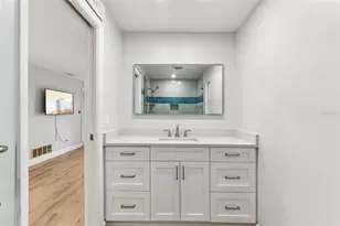 2180 Dolphin Blvd S, Saint Petersburg, FL 33707 - Photo 42