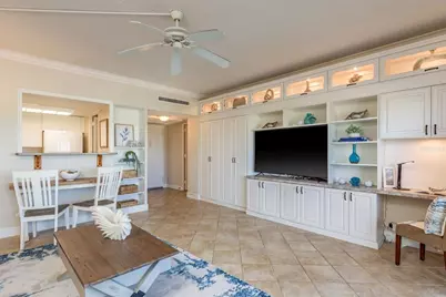 880 Mandalay Avenue #N404, Clearwater Beach, FL 33767 - Photo 8