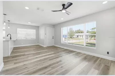 8012 Dell Drive, Tampa, FL 33615 - Photo 4