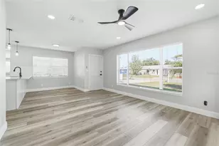 8012 Dell Dr, Tampa, FL 33615 - Photo 4