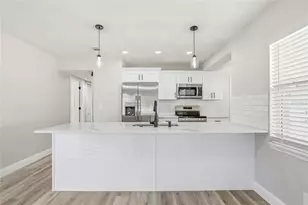 8012 Dell Dr, Tampa, FL 33615 - Photo 6