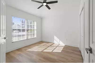 24425 Summer Wind Court, Lutz, FL 33559 - Photo 4