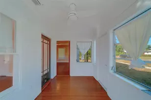 4642 7th Ave N, Saint Petersburg, FL 33713 - Photo 6