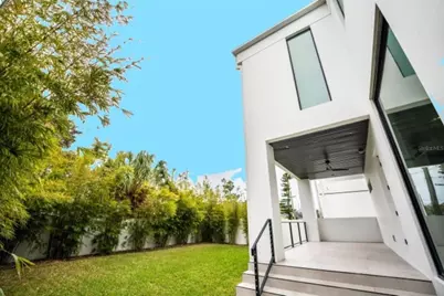 3010 W Trilby Avenue, Tampa, FL 33611 - Photo 26