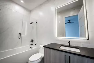 3010 W Trilby Ave, Tampa, FL 33611 - Photo 74