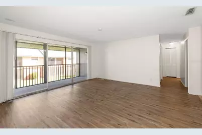 200 Country Club Drive #906, Largo, FL 33771 - Photo 12