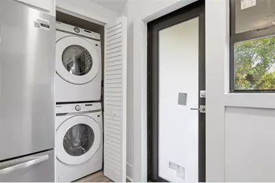 1326 13th Avenue S, Saint Petersburg, FL 33705 - Photo 14