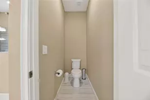 851 Manns Harbor Dr, Apollo Beach, FL 33572 - Photo 50