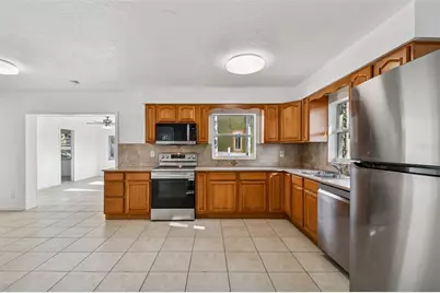 4601 River Hills Drive, Tampa, FL 33617 - Photo 6