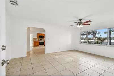 4601 River Hills Drive, Tampa, FL 33617 - Photo 4