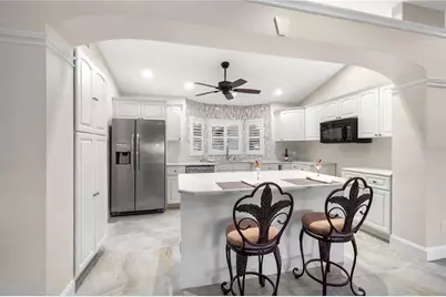 402 Harbor View Lane, Largo, FL 33770 - Photo 8